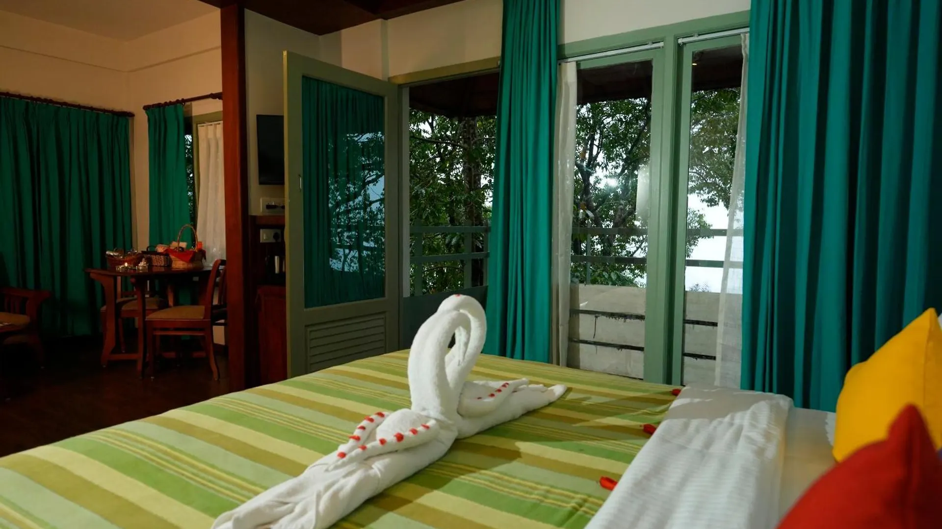 Blackberry Hills Munnar Nature Resort & Spa 4*,  India
